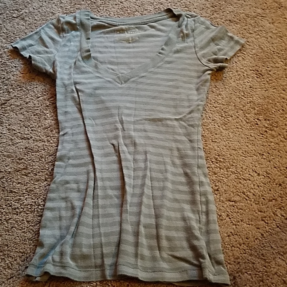 Short sleeve tee